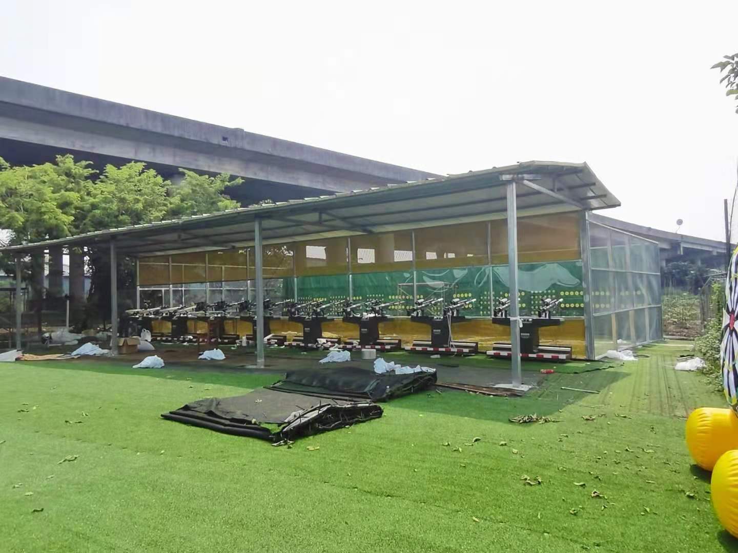 戶外槍林彈雨射擊場